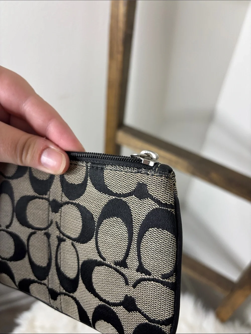 Coach Classic Black and Cream Signature Wristlet